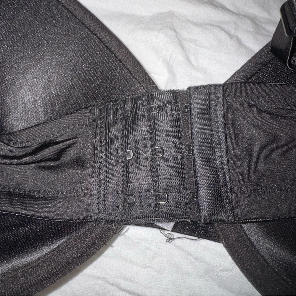 Secret‎ Treasures Gray Bra